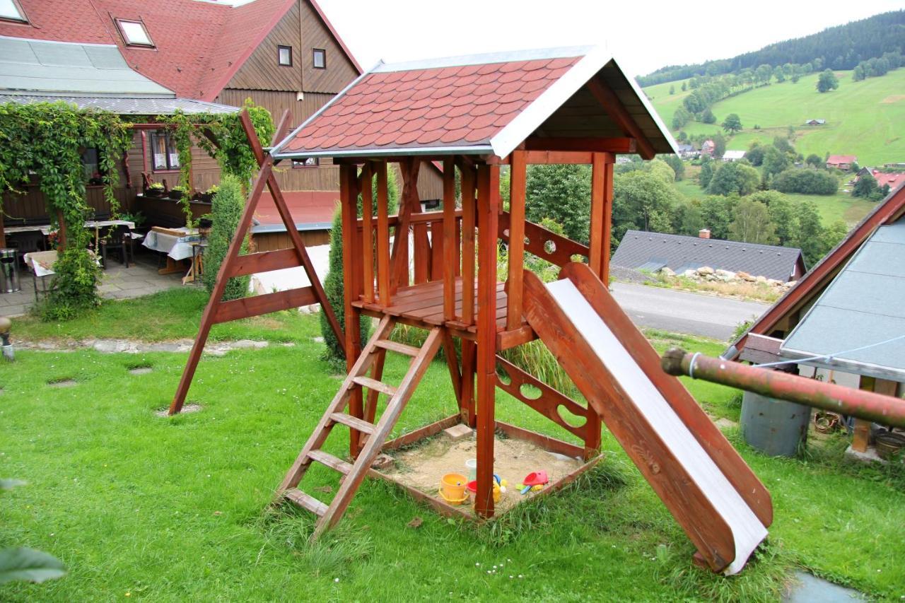 Chalupa U studánky Rokytnice nad Jizerou Esterno foto