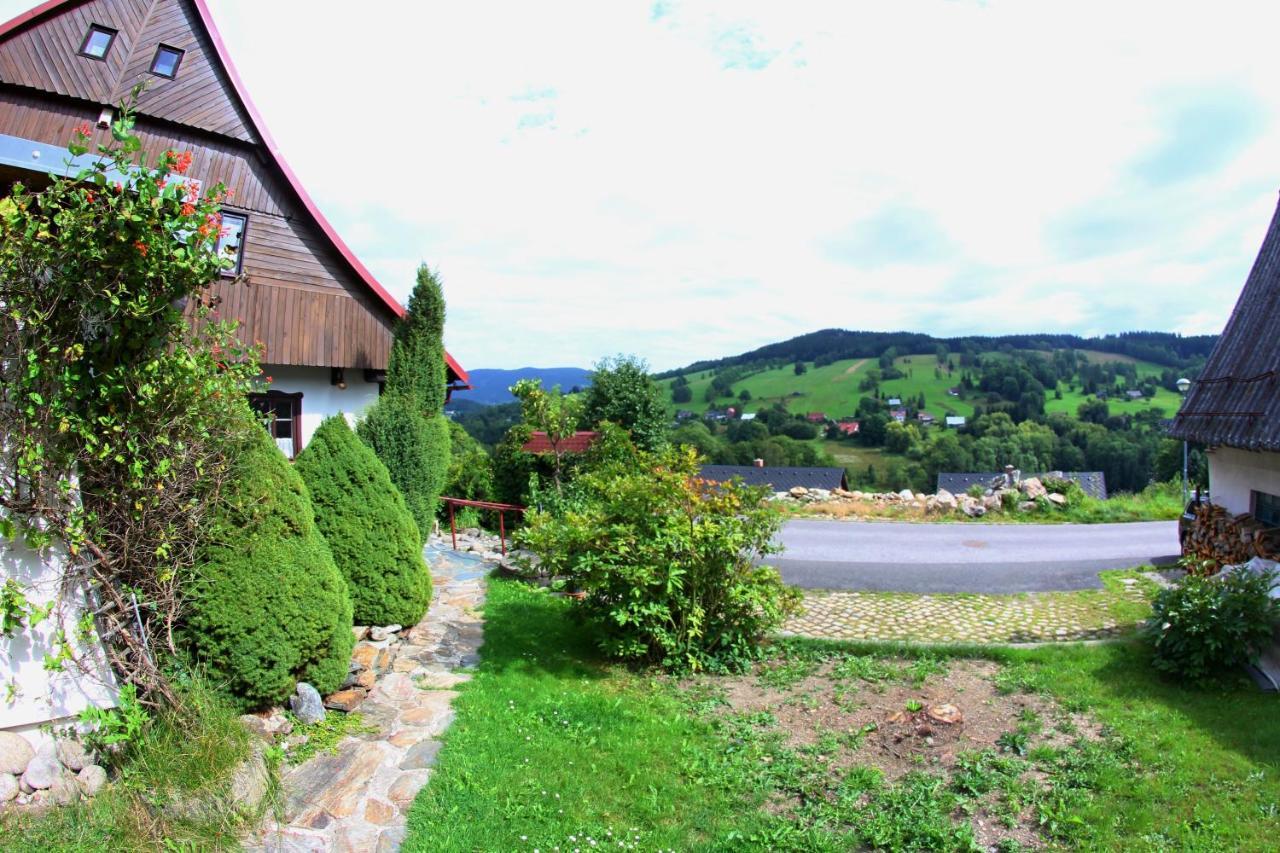 Chalupa U studánky Rokytnice nad Jizerou Esterno foto