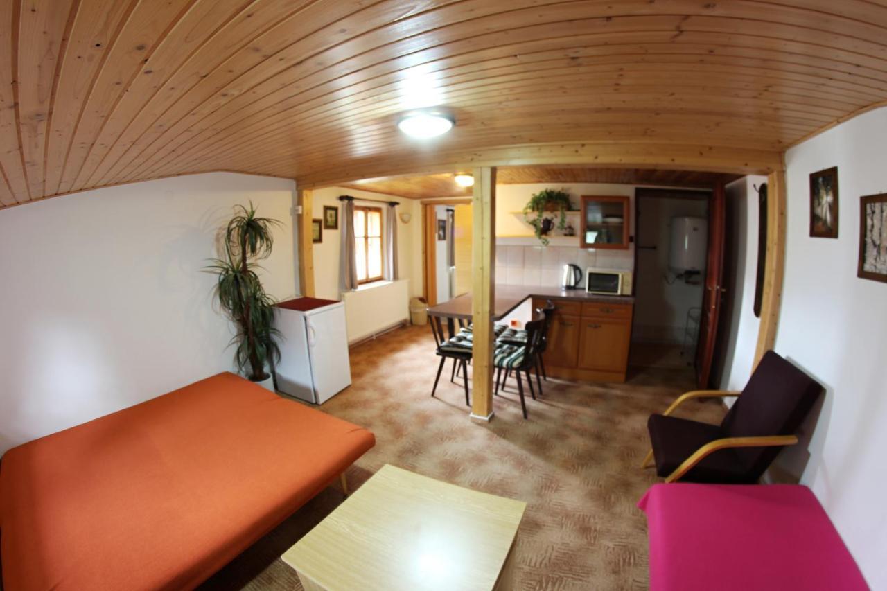 Chalupa U studánky Rokytnice nad Jizerou Esterno foto